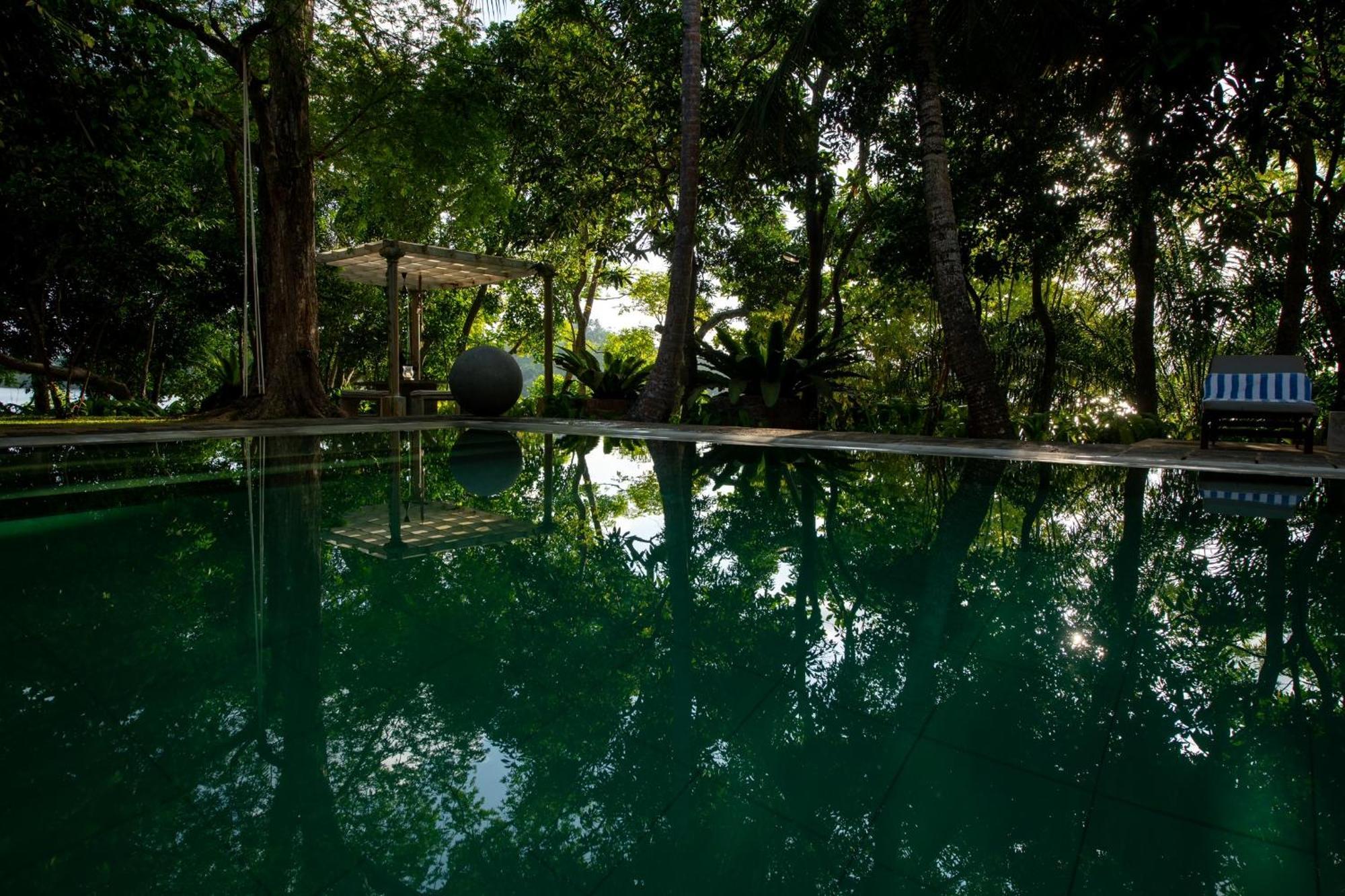 Mo River House Luxury Villa Hikkaduwa Exterior foto